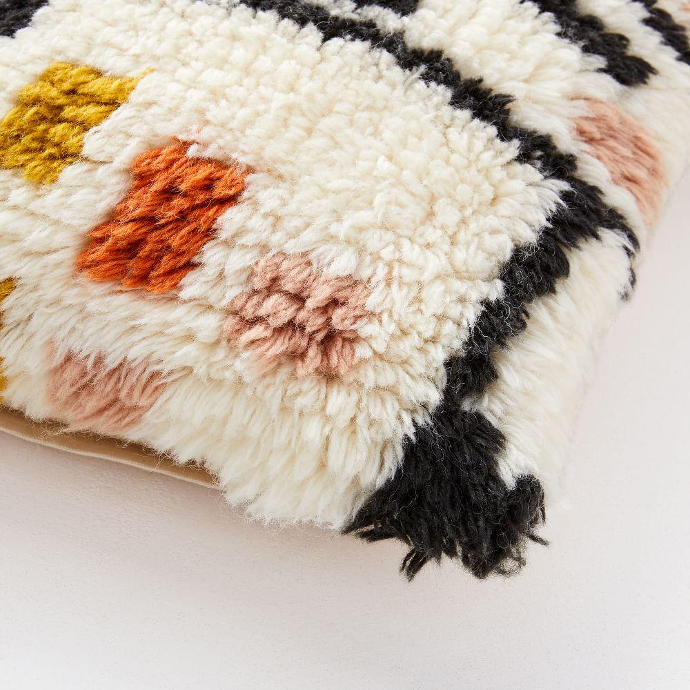 Shag pillows discount